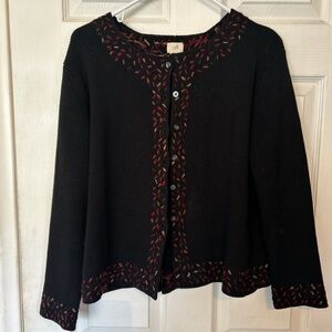 Black and Red Patterned Women's Sweater